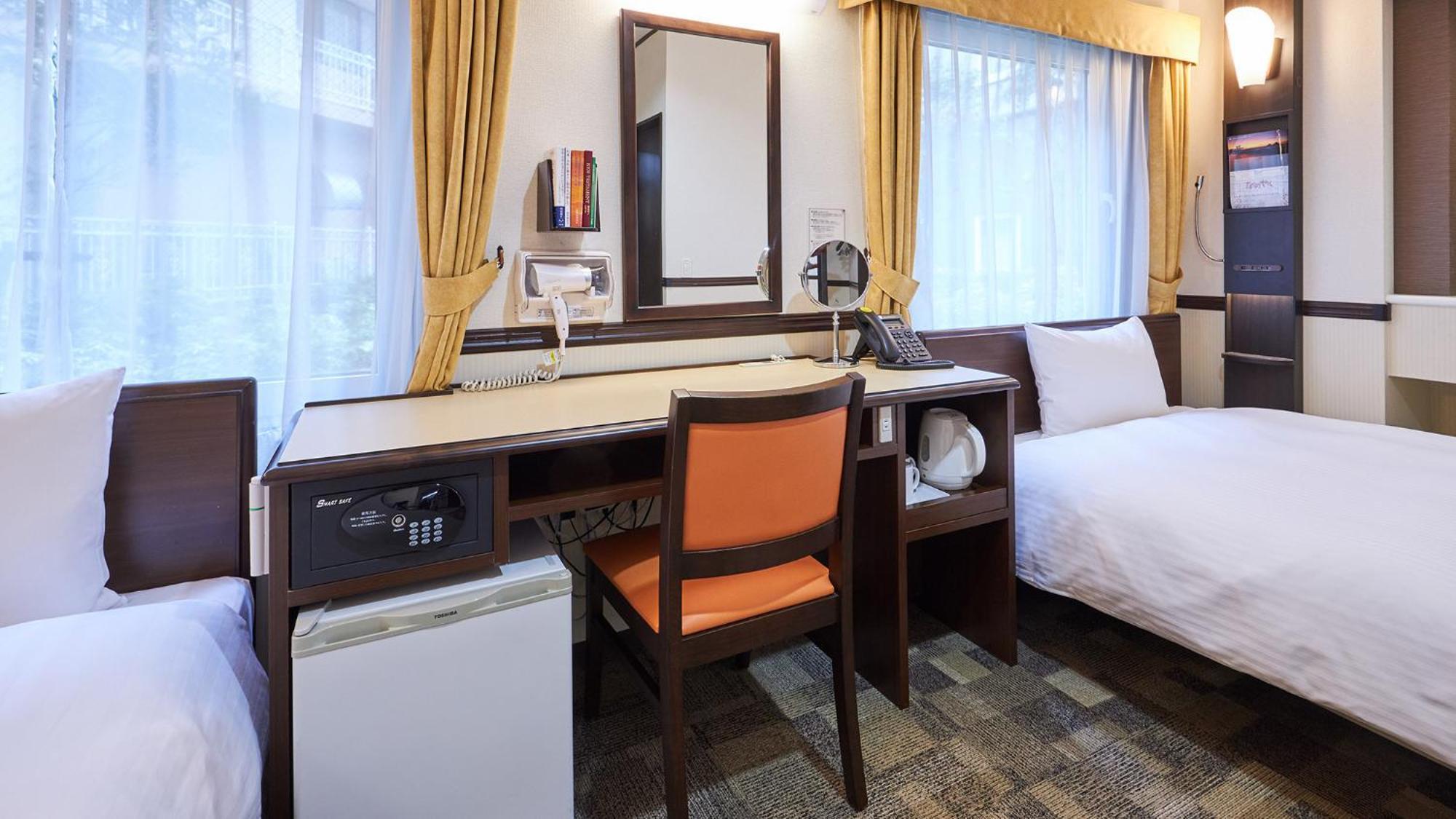 Toyoko Inn Saitama Iwatsuki Ekimae Номер фото